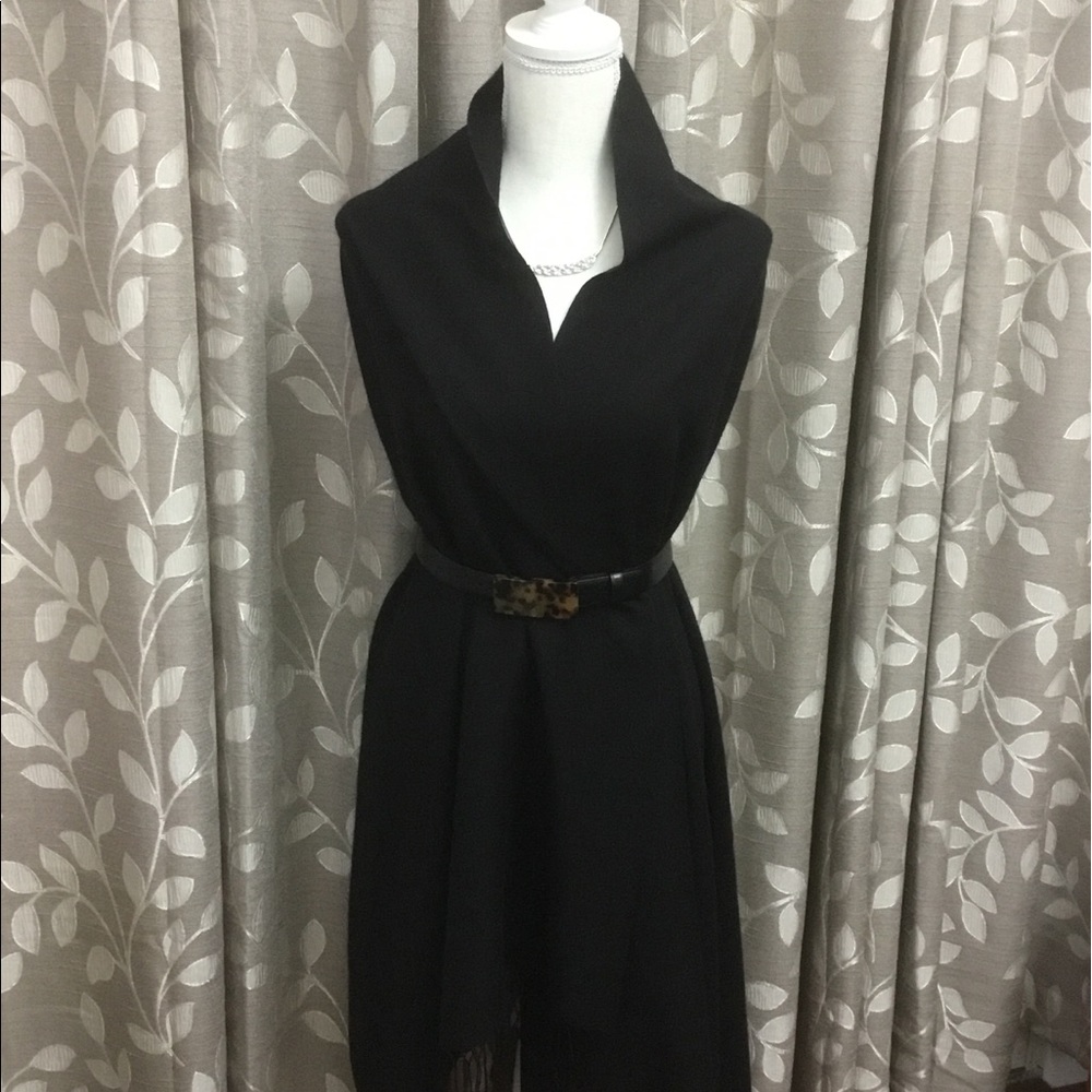 Black Shawl